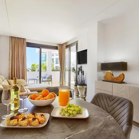 Nerea Beachfront Direct Access Appartement *